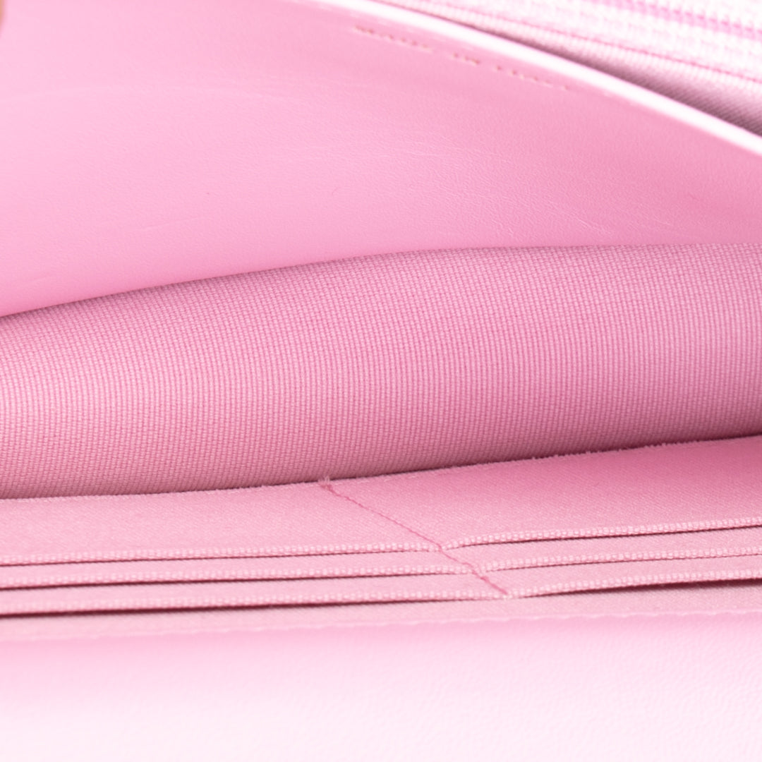 CHANEL 19 Wallet on Chain - Pink