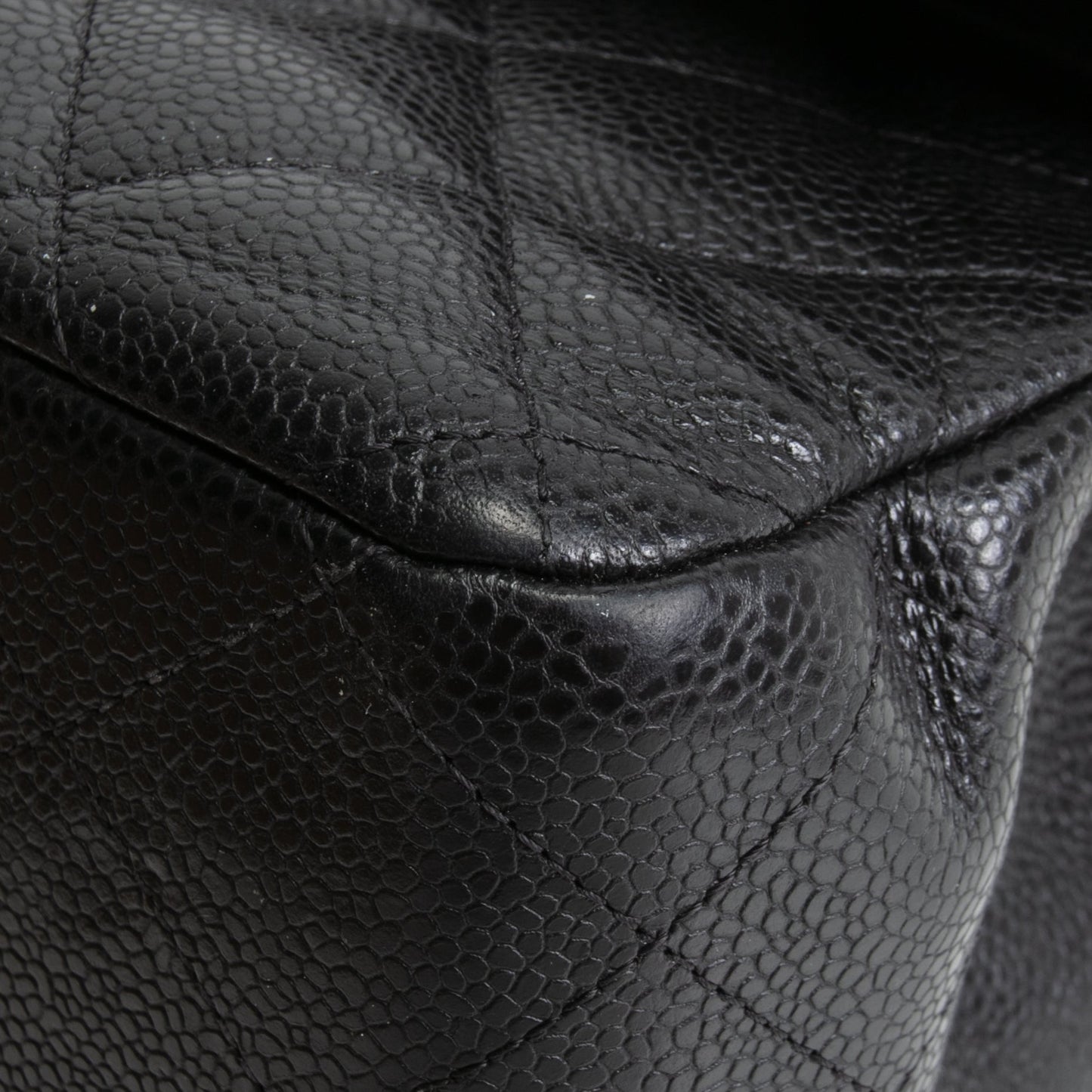 CHANEL Caviar Jumbo Double Flap Bag - Black