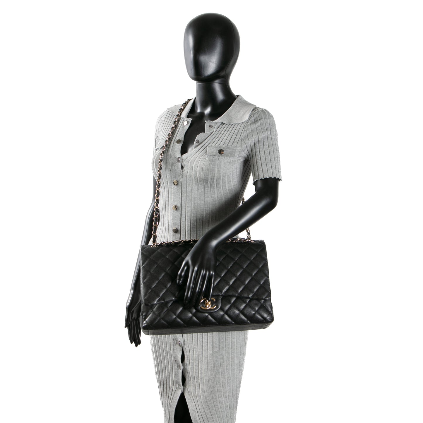 CHANEL Caviar Quilted Maxi Double Flap - Black