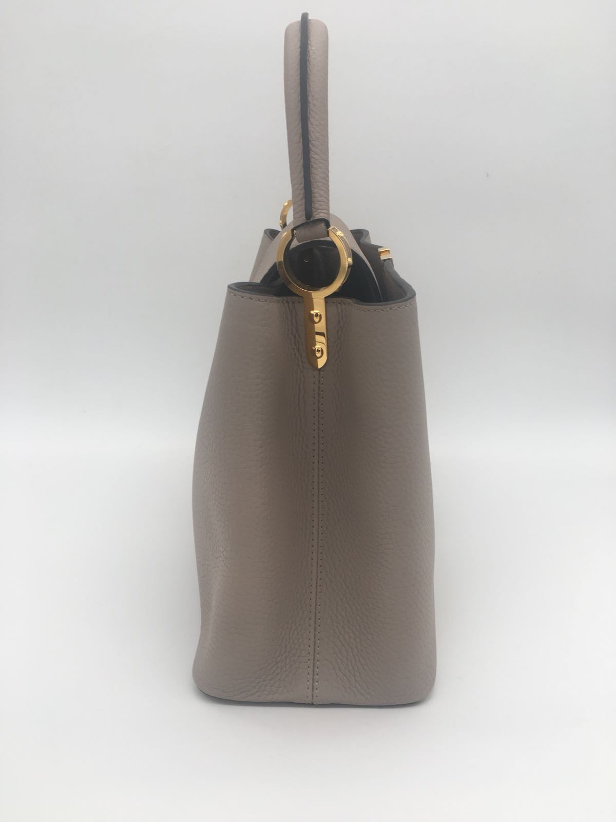 Louis Vuitton | Capucines MM Gallet | M94428