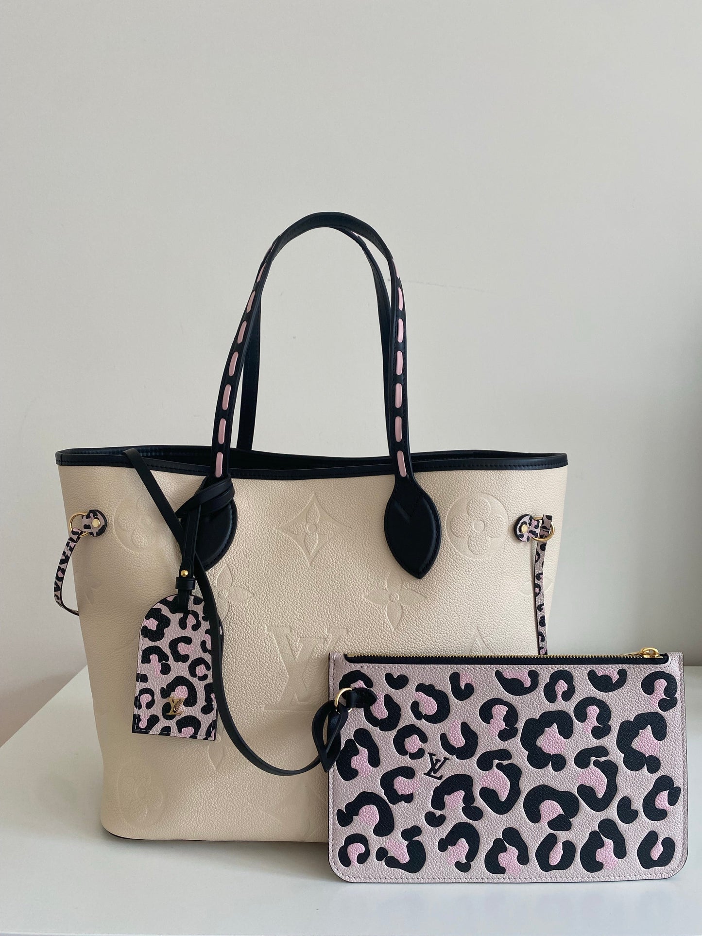 Louis Vuitton Wild at Heart Neverfull MM M58525